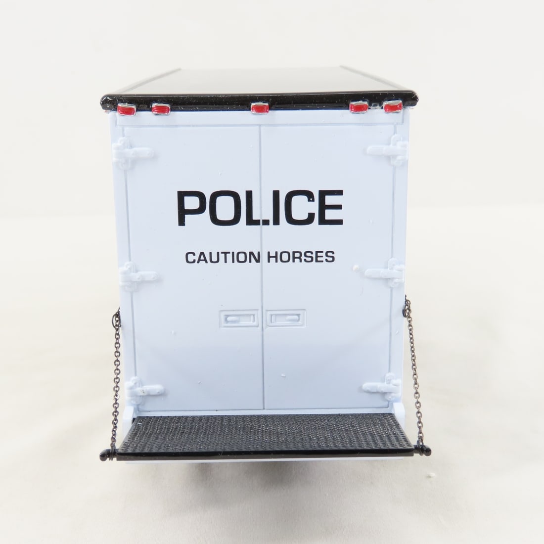 1st Gear Police Patrol 1957 INTL R200 w/Moving Van - 4