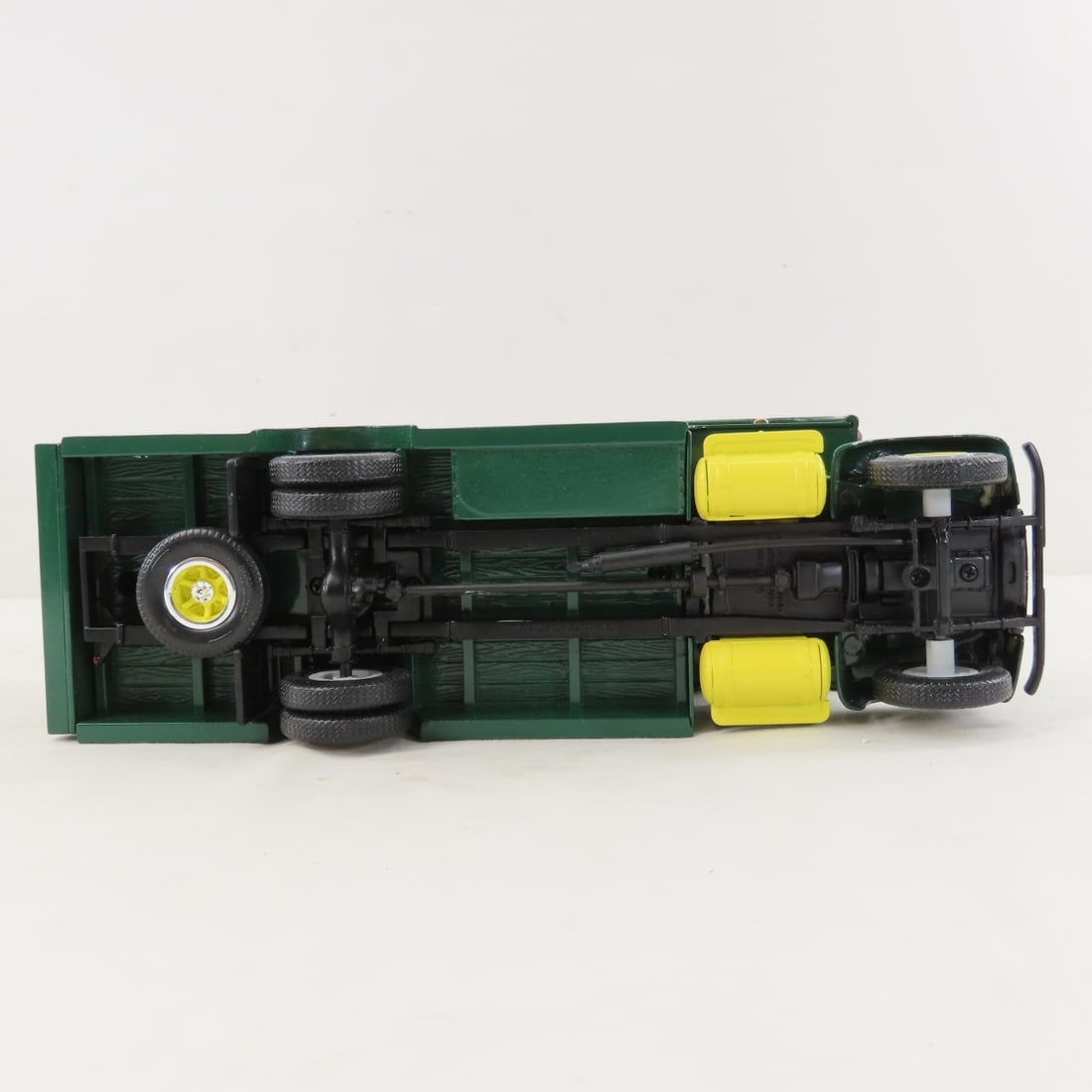 1st Gear Grace Bros 1957 INTL R200 w/Moving Van - 10