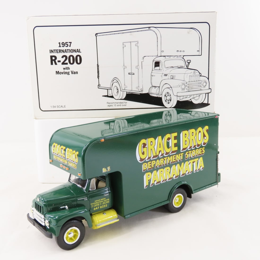 1st Gear Grace Bros 1957 INTL R200 w/Moving Van: 1st Gear Grace Bros 1957 INTL R200 w/Moving Van - 1:34 Diecast Metal 19-2038. LOT SIZE: 10x5x4" 3 LBS All information and photos, which are part of the description, are intended to be as