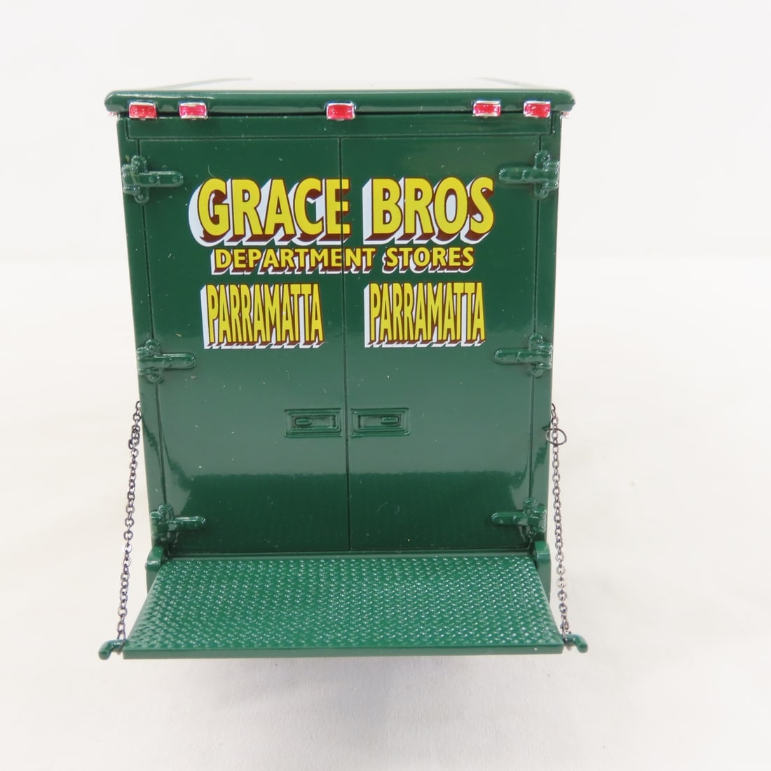 1st Gear Grace Bros 1957 INTL R200 w/Moving Van - 4