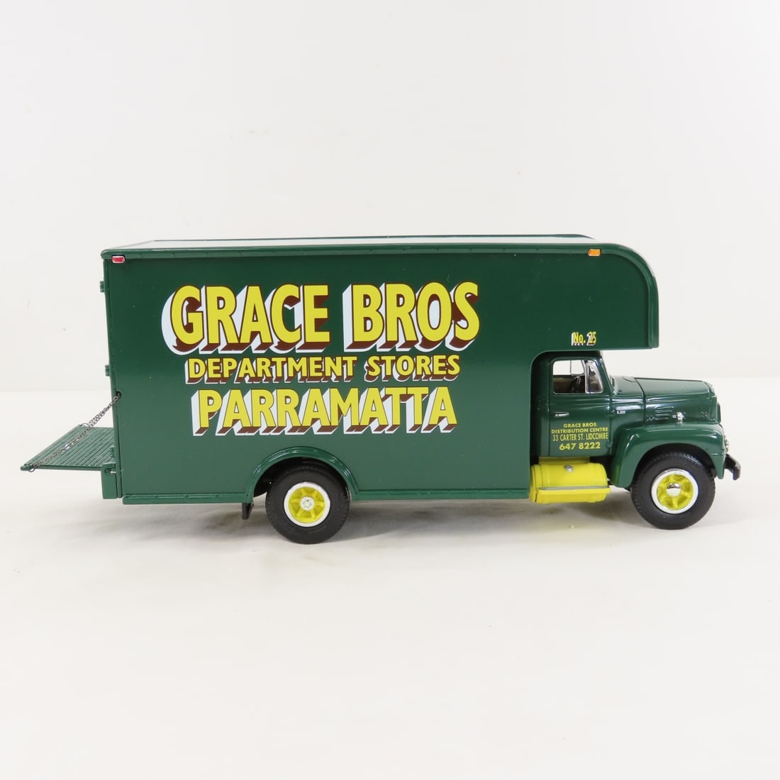 1st Gear Grace Bros 1957 INTL R200 w/Moving Van - 6