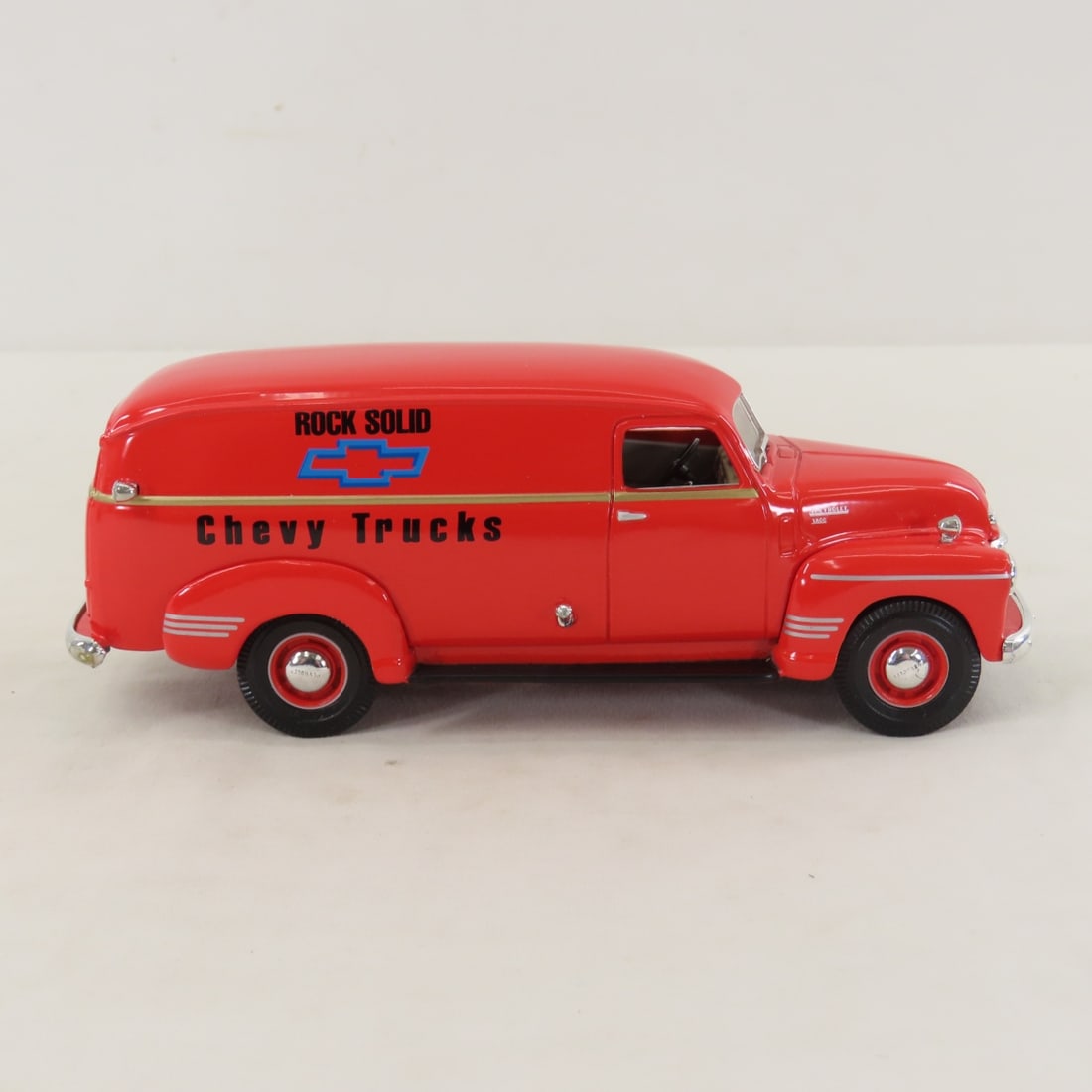 1st Gear 1:34 Scale1949 Chevrolet Panel Truck - 6