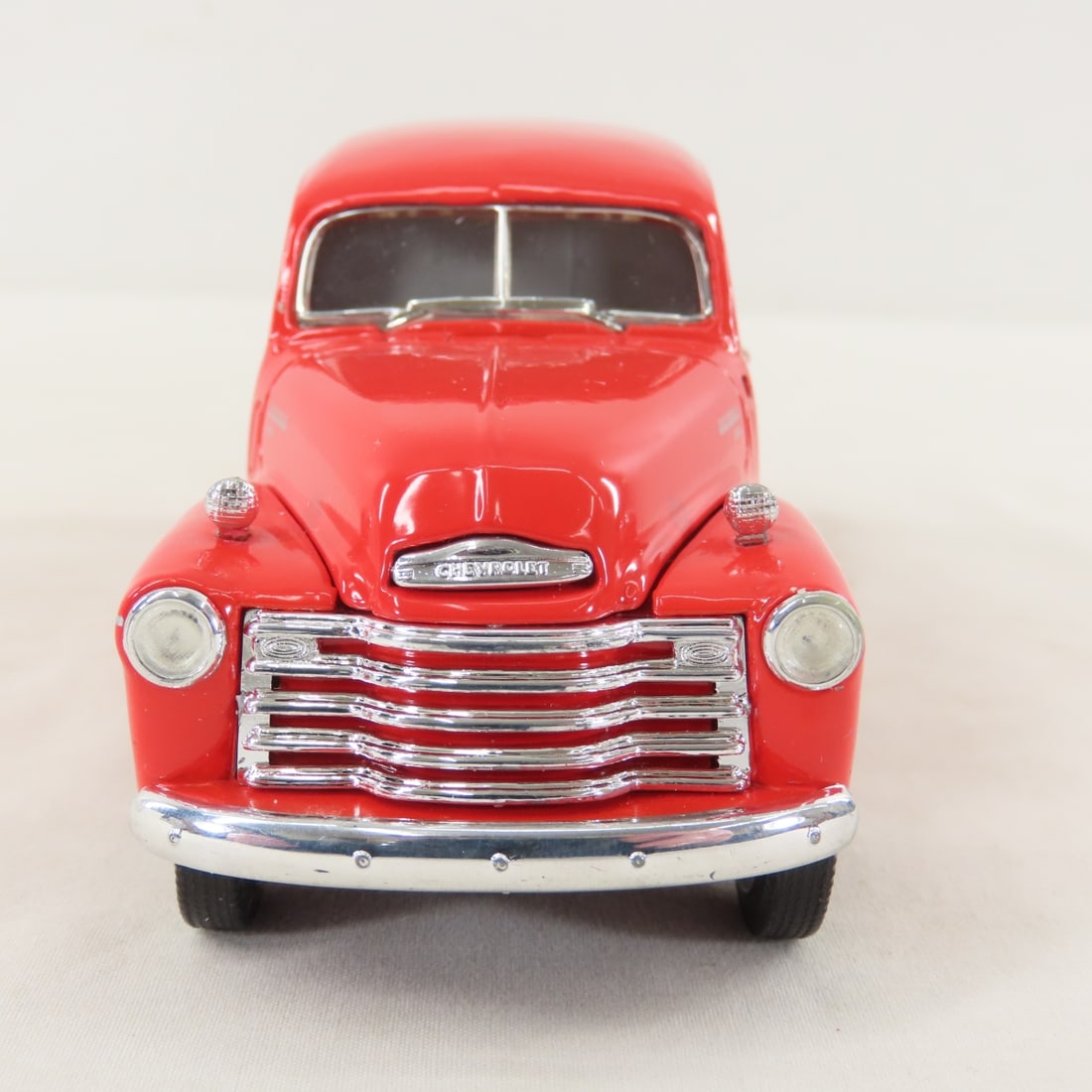 1st Gear 1:34 Scale1949 Chevrolet Panel Truck - 8