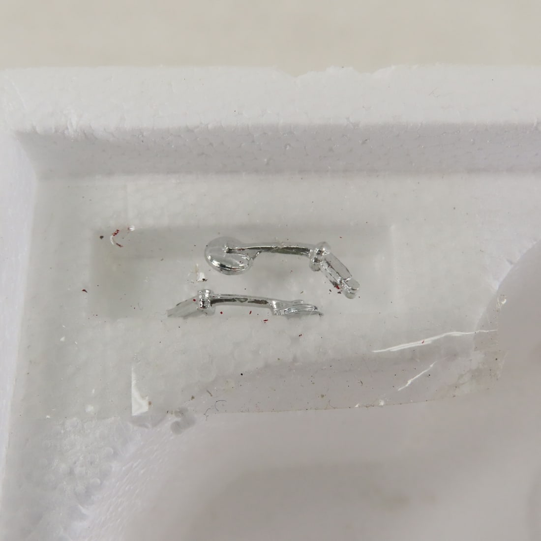 1st Gear 1:34 Canadian Pac. Chevrolet Panel Truck - 12