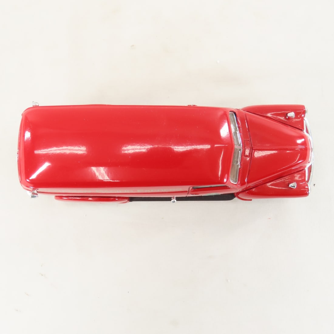 1st Gear 1:34 Canadian Pac. Chevrolet Panel Truck - 9