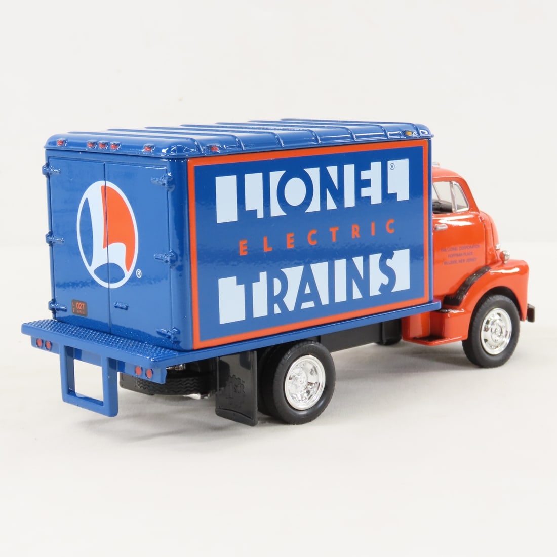 1st Gear 1:34 Lionel Trains 1952 GMC C.O.E. Truck - 5