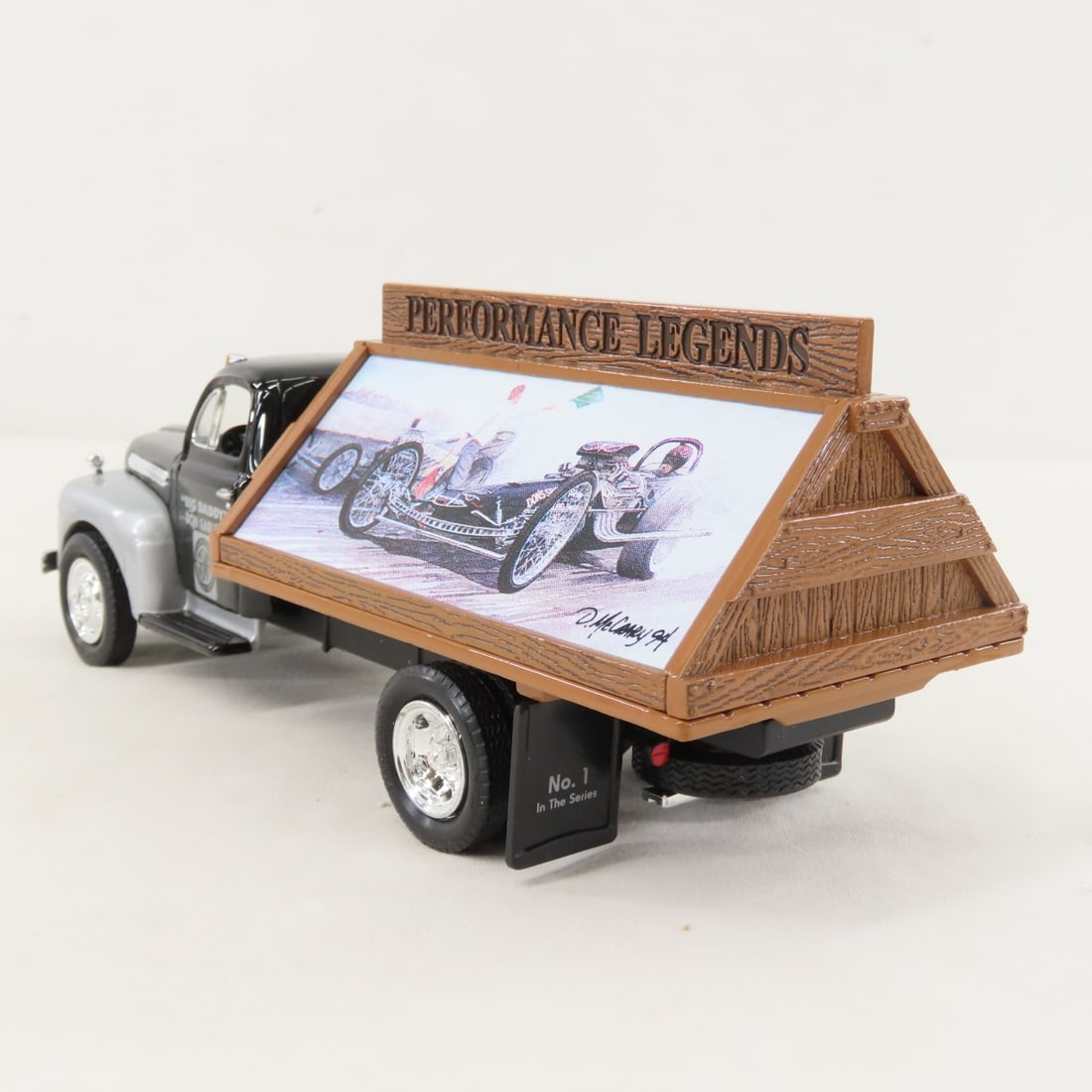 1st Gear 1:34 Dan Garlits GMC C.O.E. Truck Issue 1 - 3