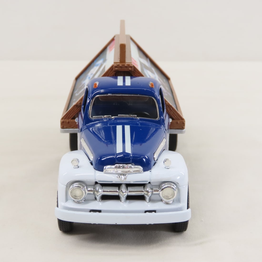 1st Gear 1:34 Carroll Shelby GMC C.O.E. Truck - 8