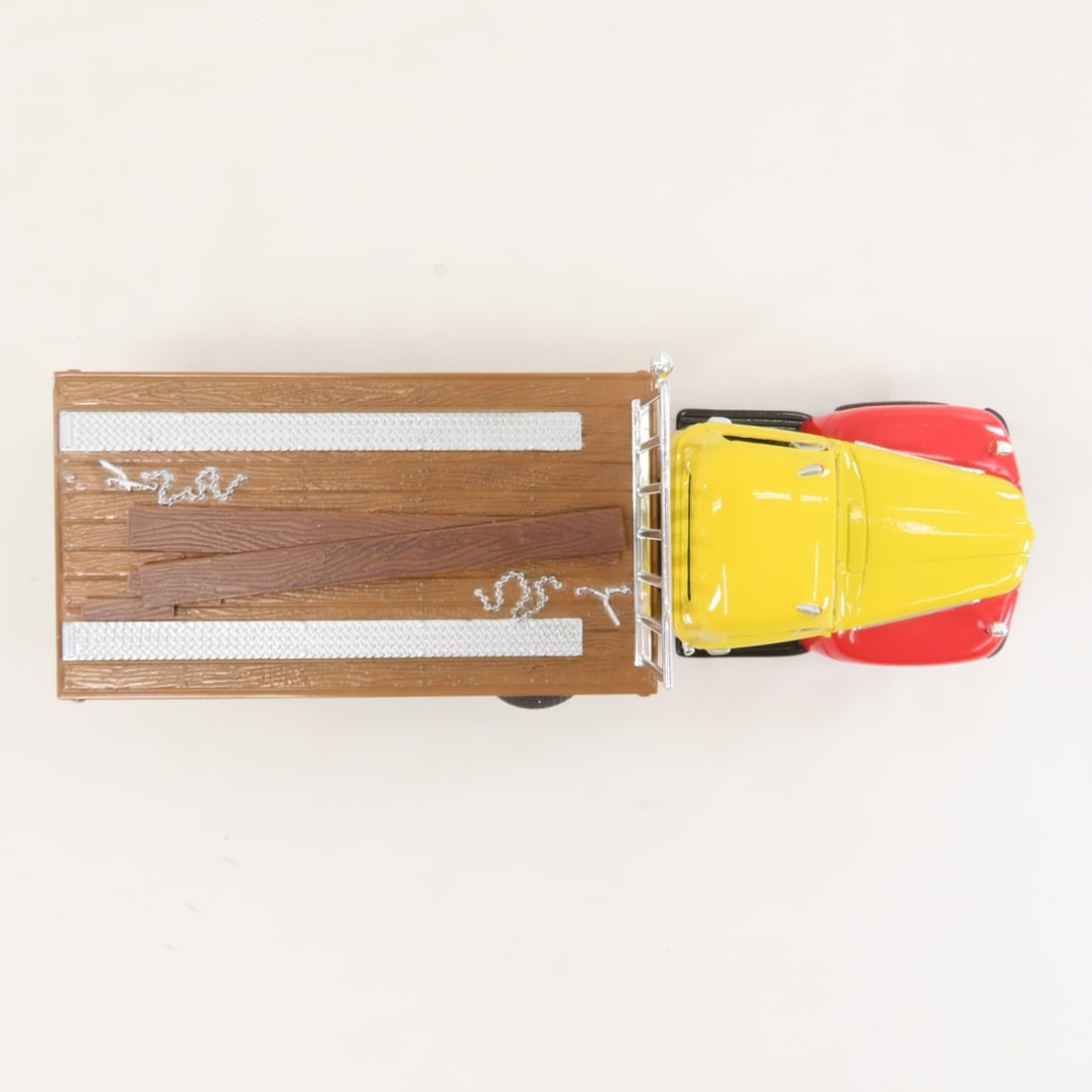 1st Gear 1:34 Ford Shell Oil Stock Car & Flatbed - 6