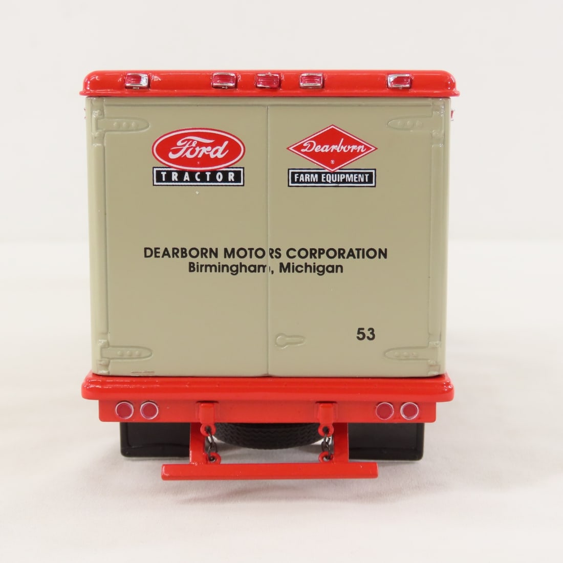 1st Gear 1:34 '53 Ford Jubilee C600 Straight Truck - 4