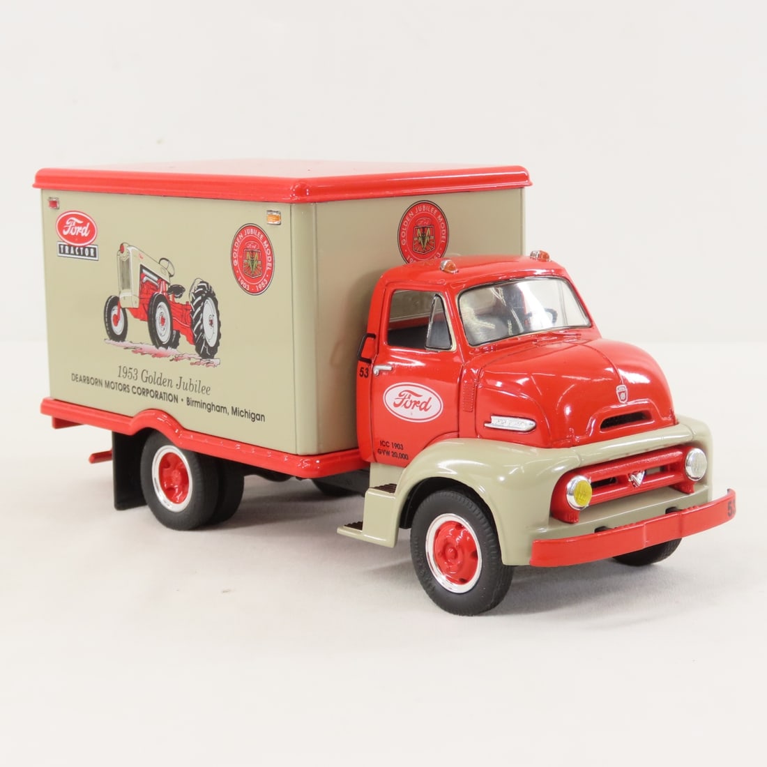 1st Gear 1:34 '53 Ford Jubilee C600 Straight Truck - 7