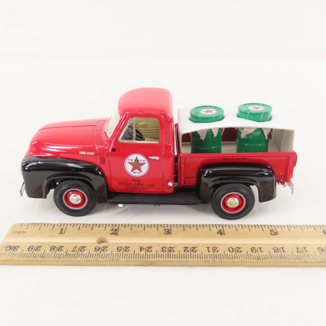 1st Gear 1:34 Texaco 1953 Ford Pickup Truck - 2