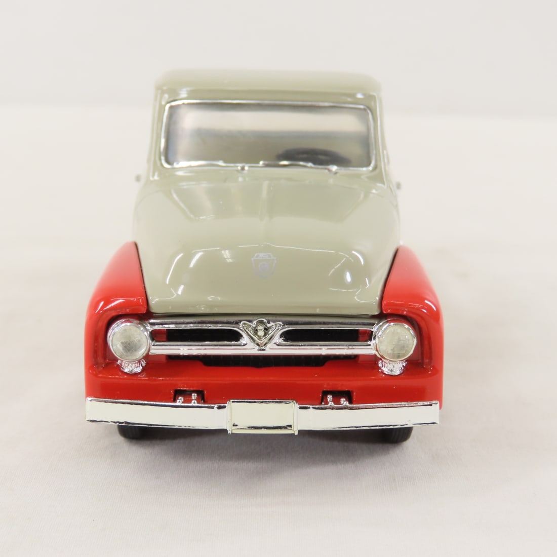 1st Gear 1:34 1953 Ford Tractor F-100 Pickup Truck - 8