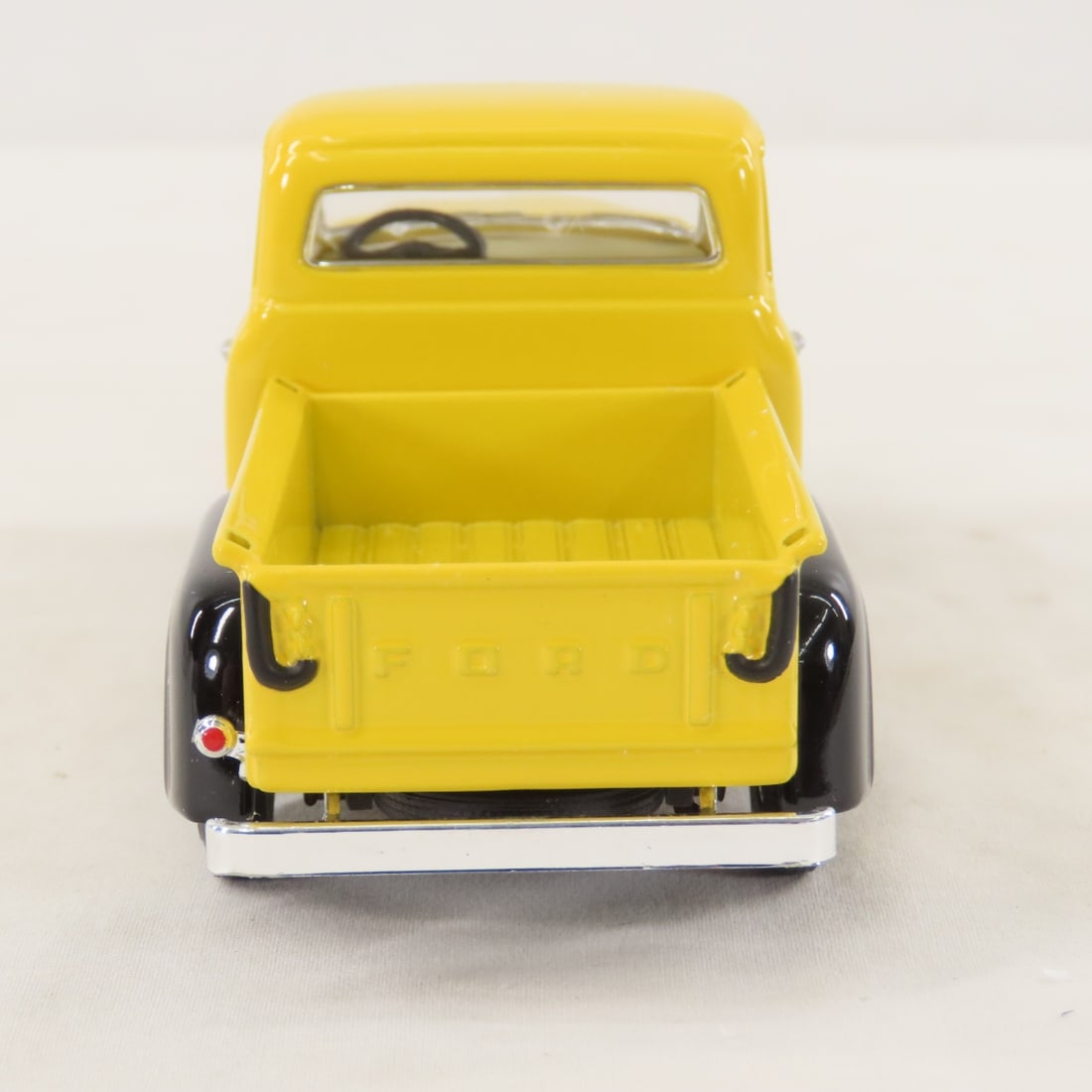 1st Gear 1:34 Tiger Paw 1953 Ford F100 Pickup - 4