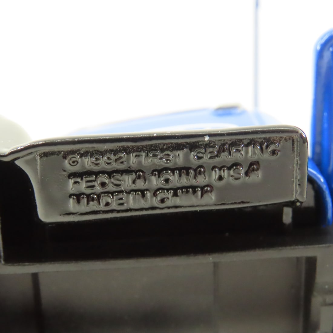 1st Gear 1:34 Quality Parts Ford F6 Dry Goods Van - 11