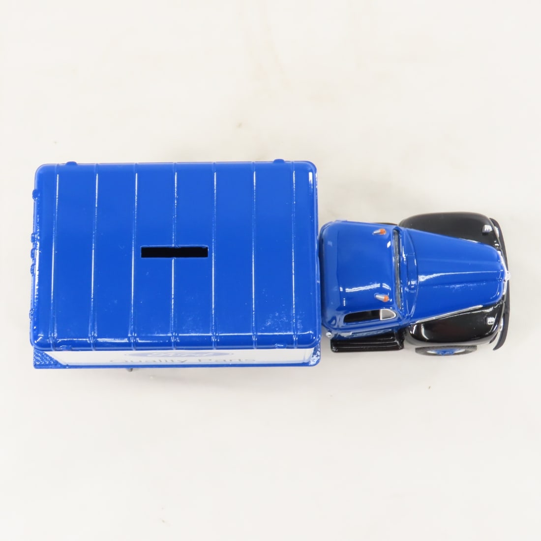 1st Gear 1:34 Quality Parts Ford F6 Dry Goods Van - 9
