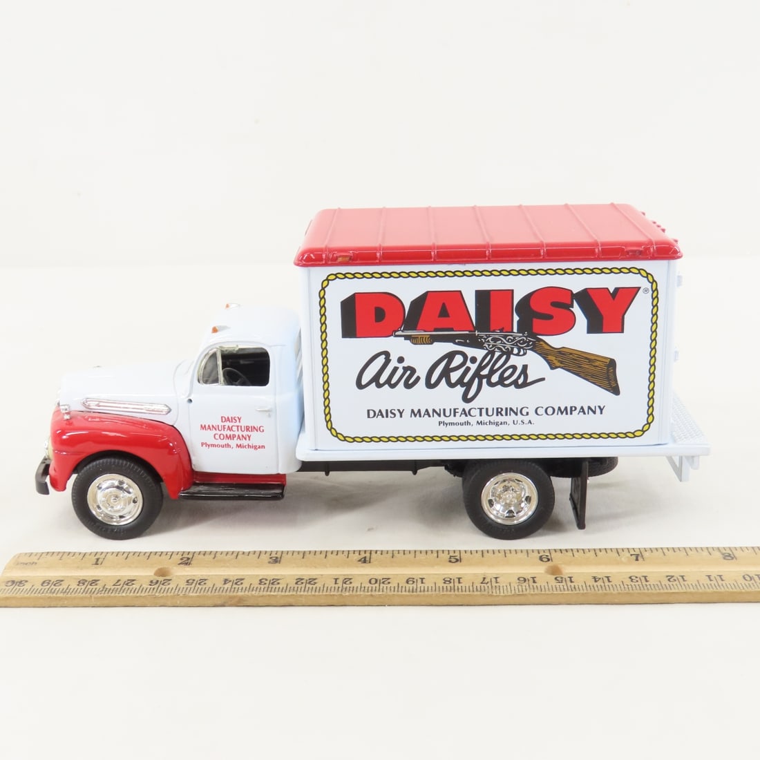 1st Gear 1:34 Daisy BB 1951 Ford F6 Dry Goods Van - 2