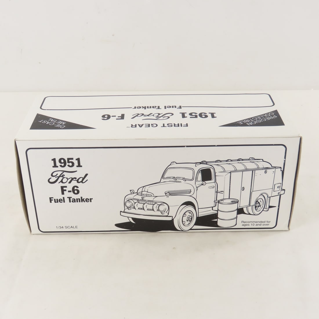 1st Gear 1:34 Red Crown 1951 Ford F6 Fuel Tanker - 15