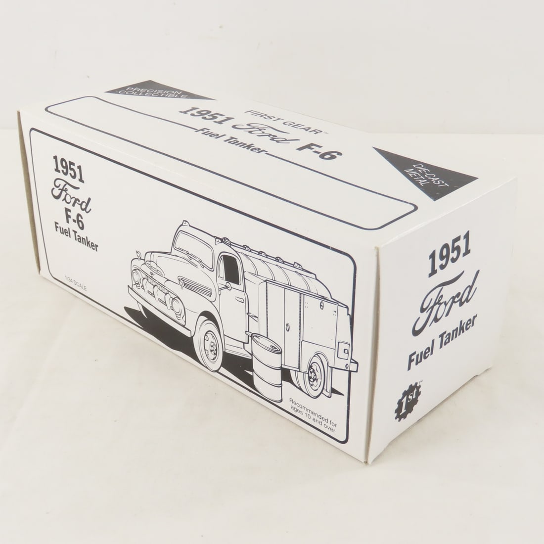 1st Gear 1:34 Red Crown 1951 Ford F6 Fuel Tanker - 16
