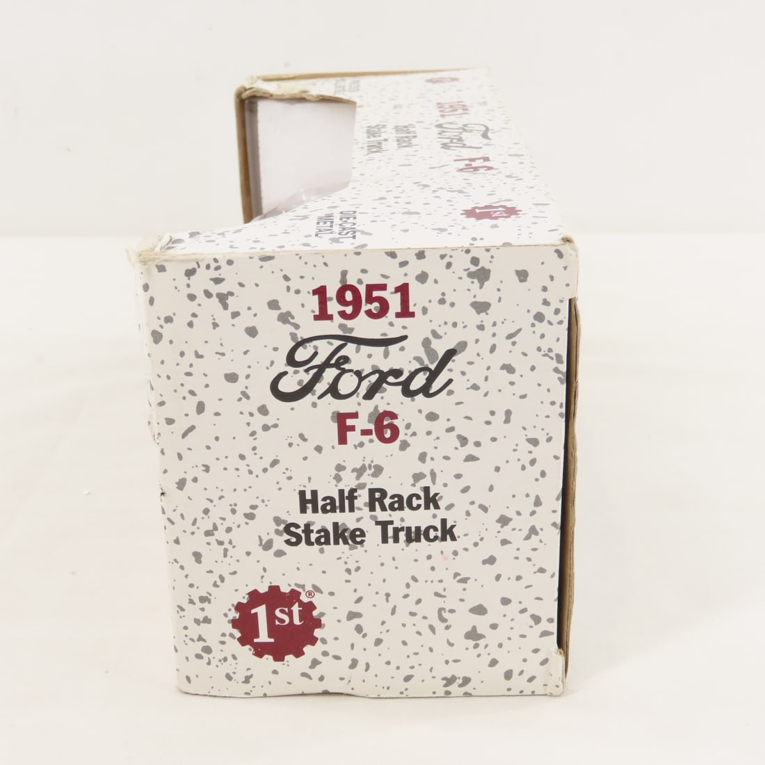 1st Gear 1:34 Orsheln Feeds Ford F6 Stake Truck - 5