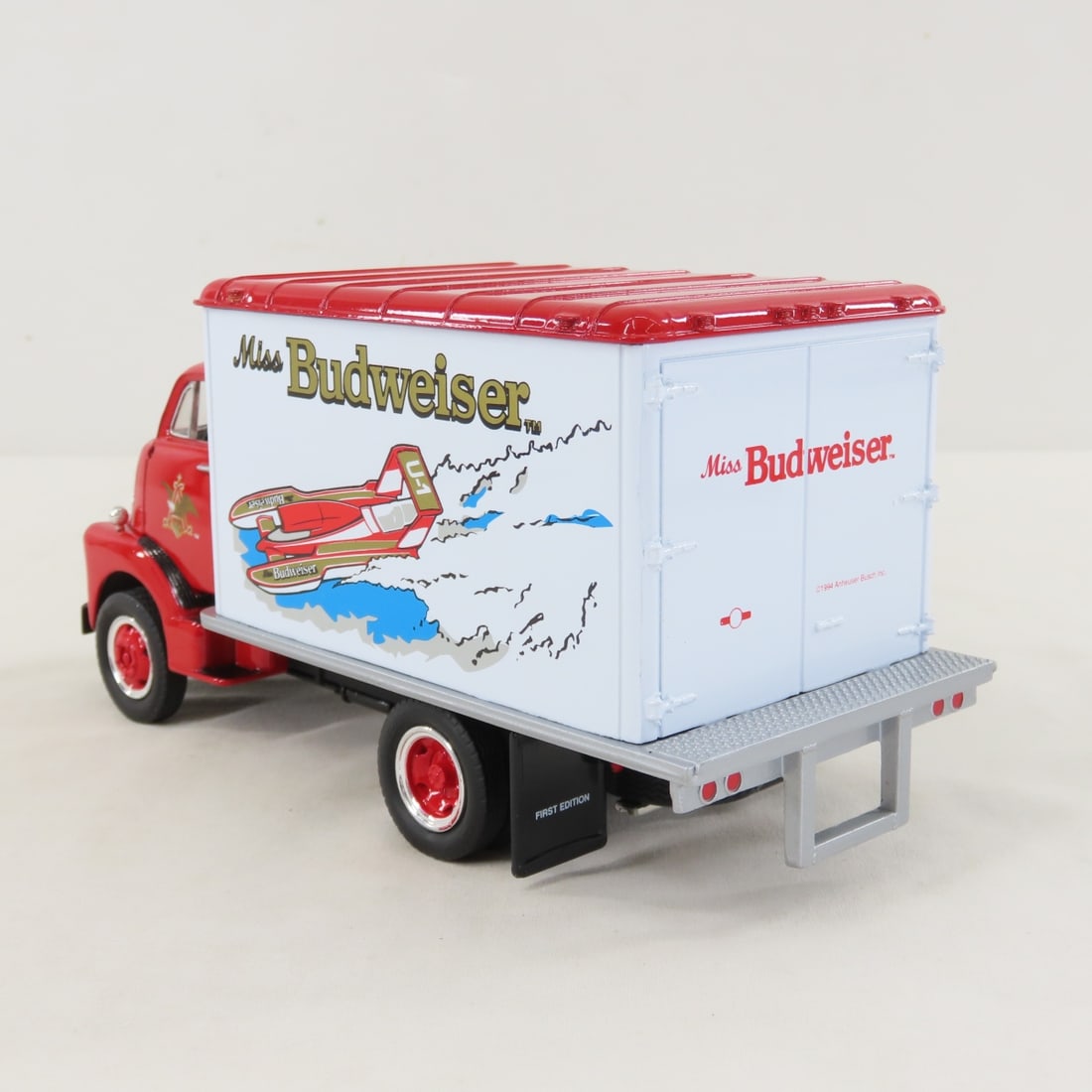 1st Gear 1:34 Budweiser GMC 1952 Dry Goods Van - 3