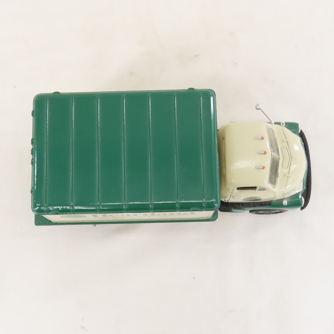 1st Gear 1:34 Heartland GMC 1952 Dry Goods Van - 9
