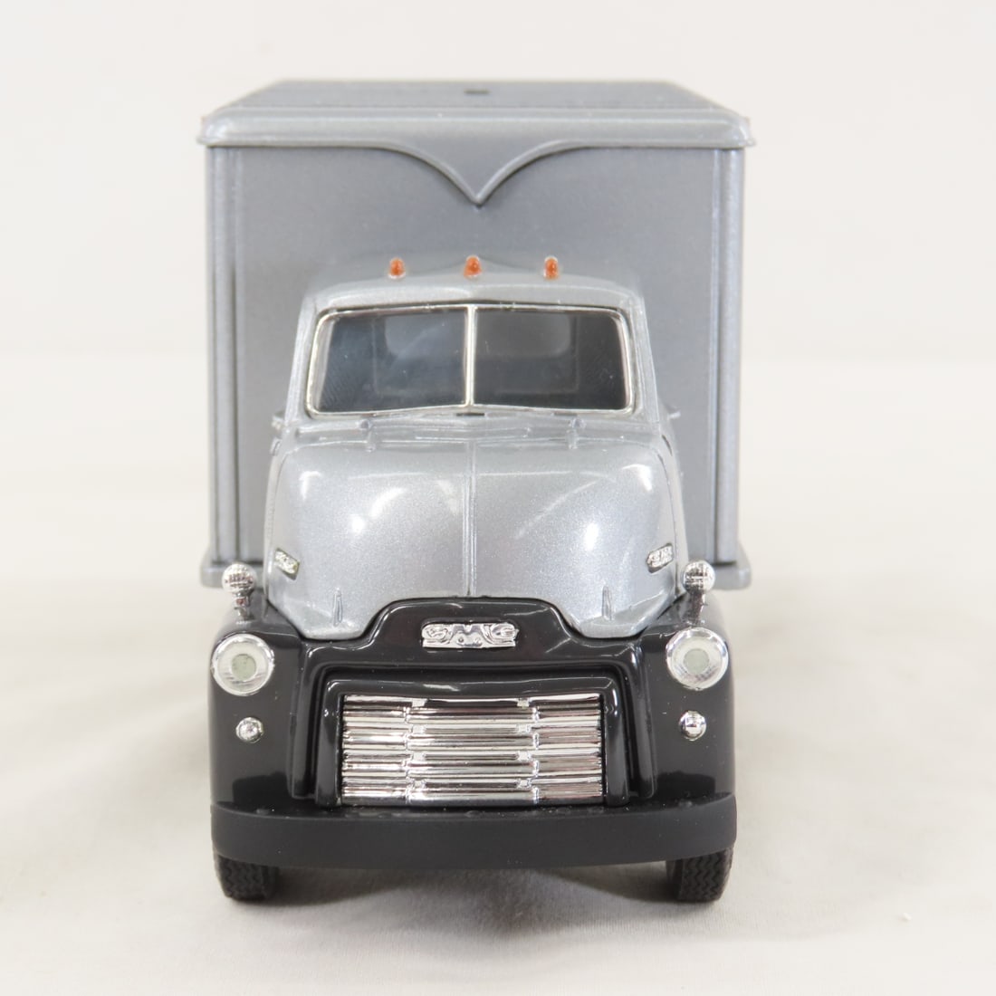 1st Gear 1:34 Beam Ind. GMC 1952 Dry Goods Van - 8