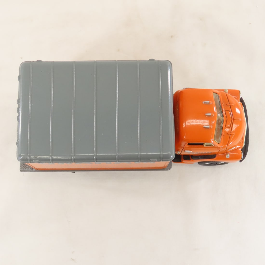 1st Gear 1:34 Graham GMC 1952 Dry Goods Van - 9