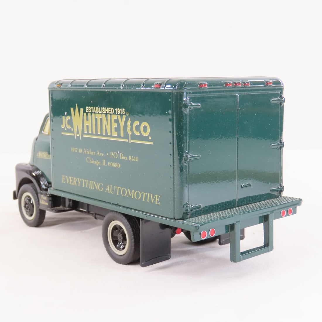 1st Gear 1:34 JC Whitney GMC 1952 Dry Goods Van - 3