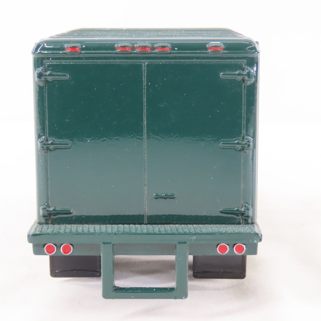 1st Gear 1:34 JC Whitney GMC 1952 Dry Goods Van - 4