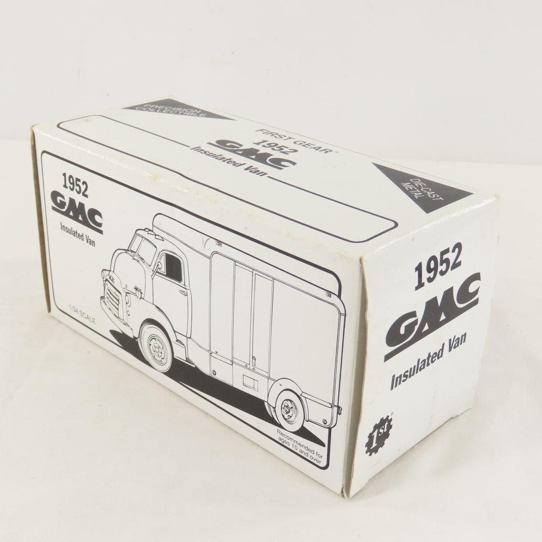1st Gear 1:34 O'Douls Oasis GMC 1952 Insulated Van - 15