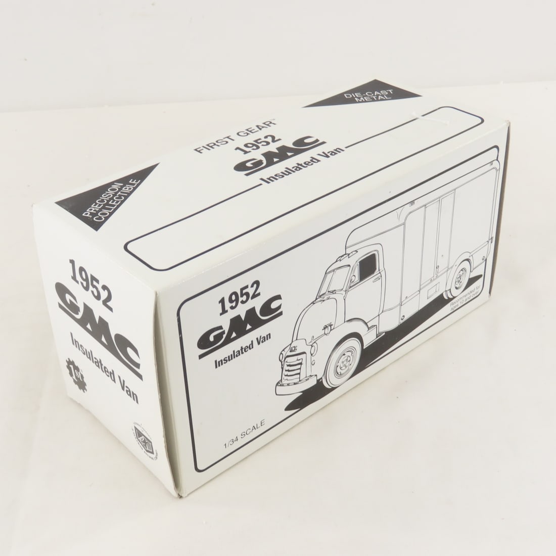 1st Gear 1:34 Lone Star GMC 1952 Insulated Van - 13