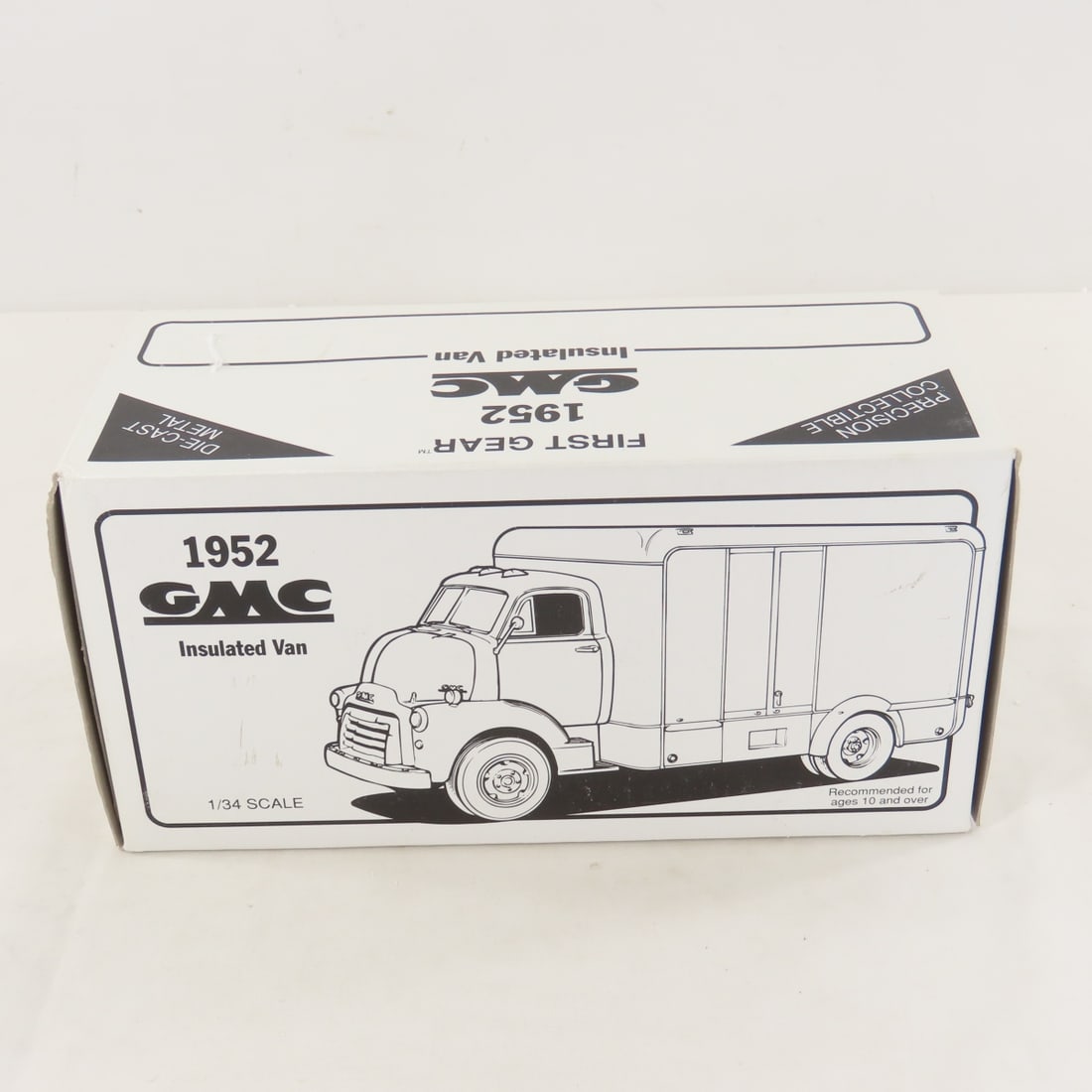 1st Gear 1:34 Lone Star GMC 1952 Insulated Van - 14