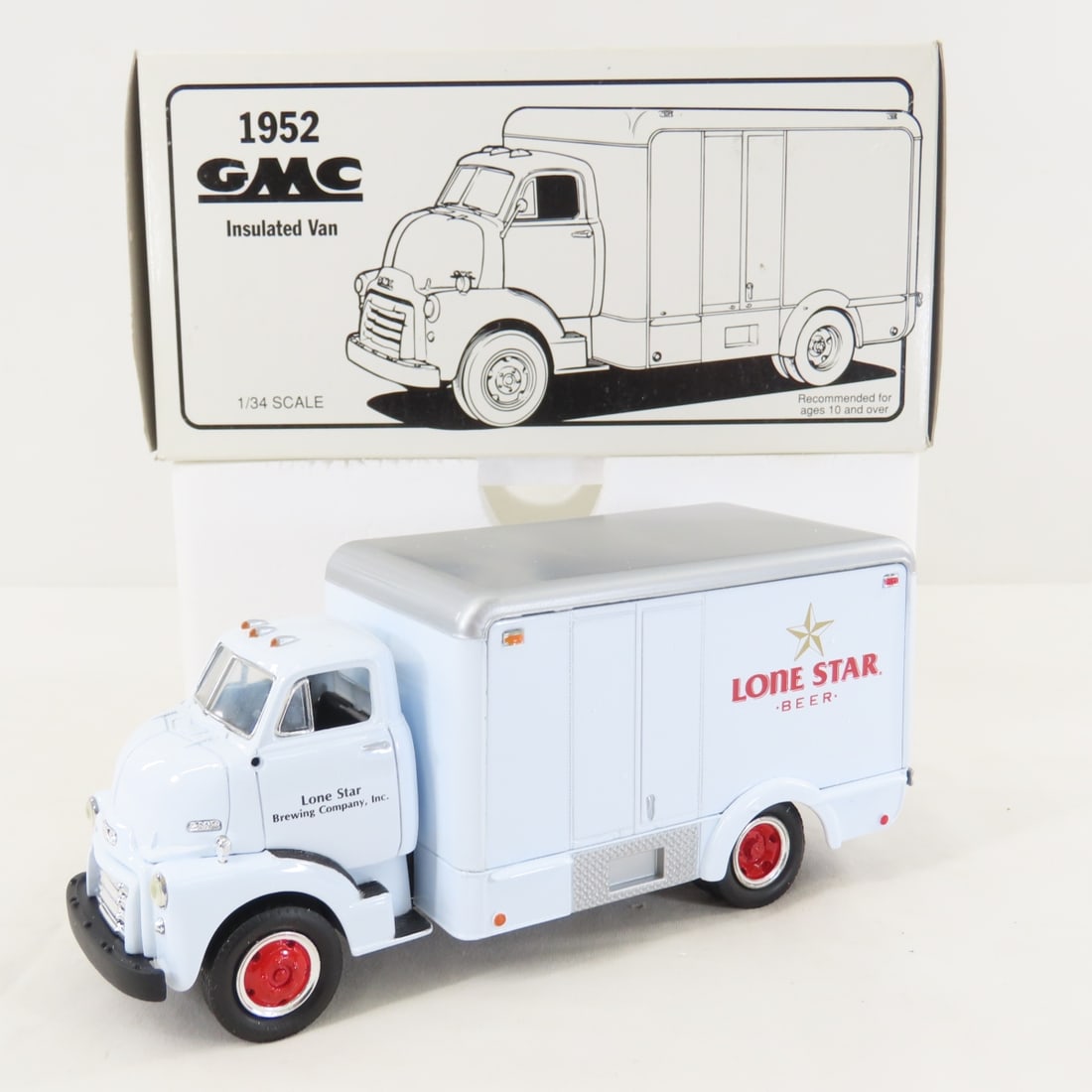 1st Gear 1:34 Lone Star GMC 1952 Insulated Van: 1st Gear 1:34 Lone Star GMC 1952 Insulated Van - Diecast Metal 10-1258 Lone Star Beer. LOT SIZE: 8x5x4" 2 LBS All information and photos, which are part of the description, are intended to be as
