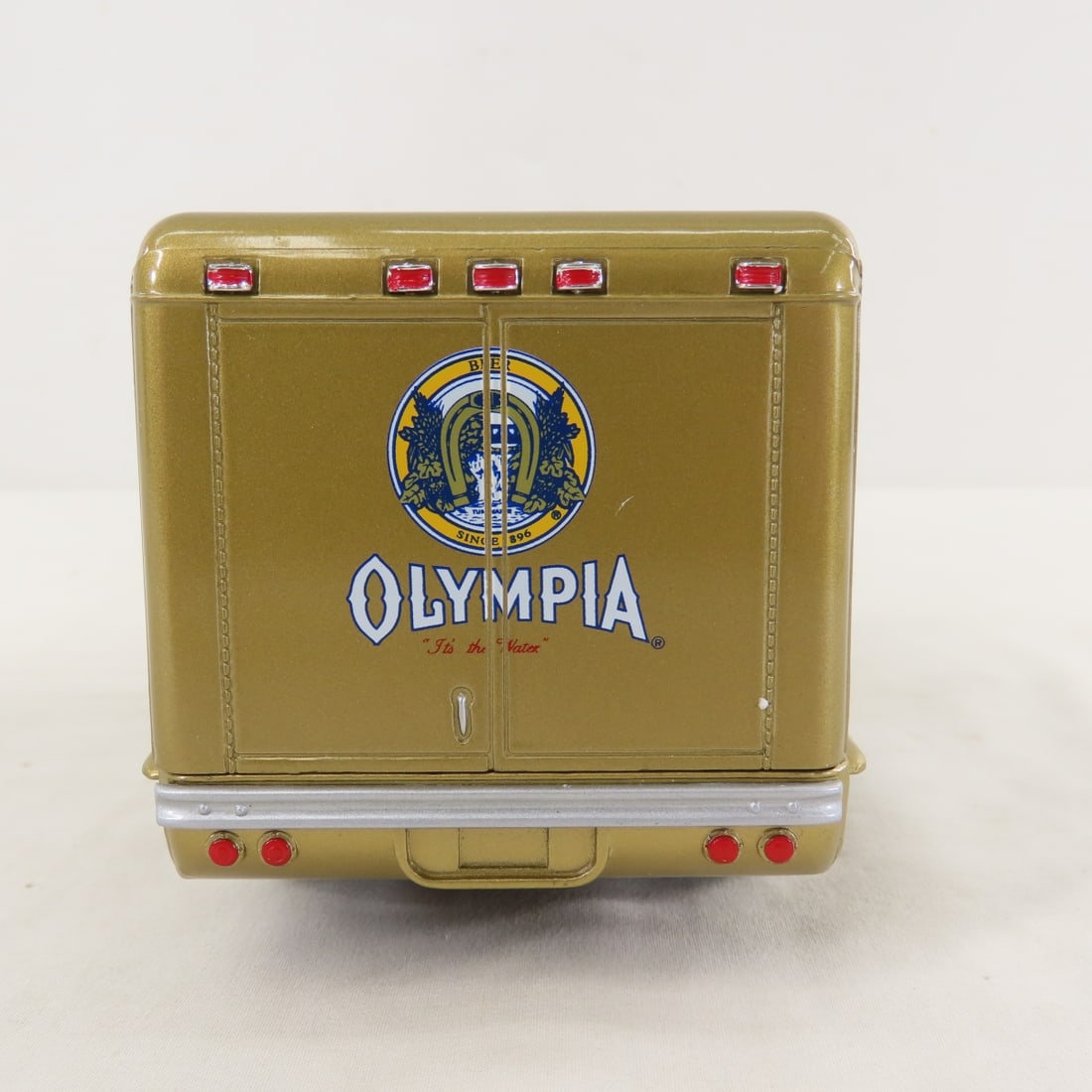1st Gear 1:34 Olympia Beer GMC 1952 Insulated Van - 4