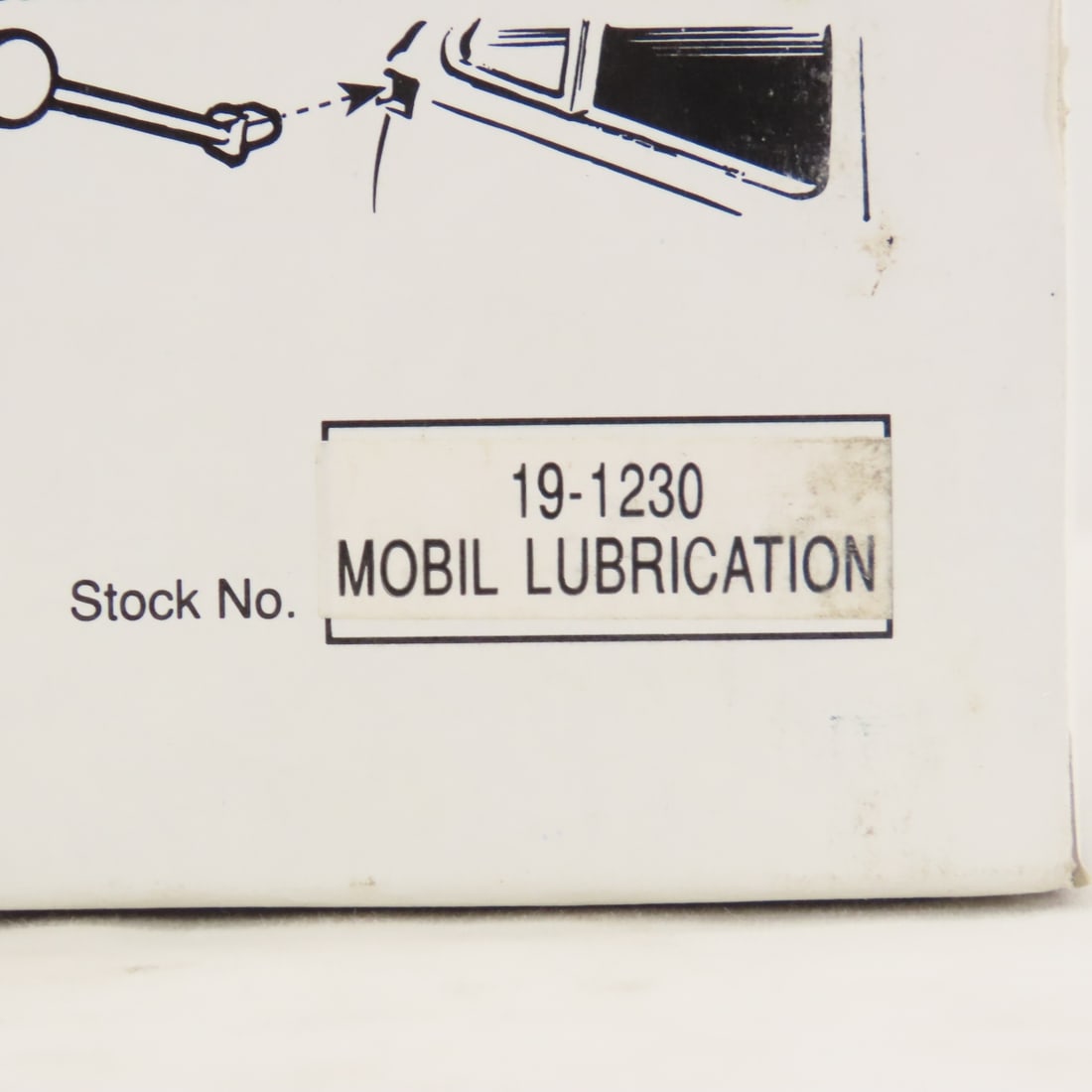 1st Gear 1:34 Mobil Lube GMC 1952 Fuel Tanker - 18