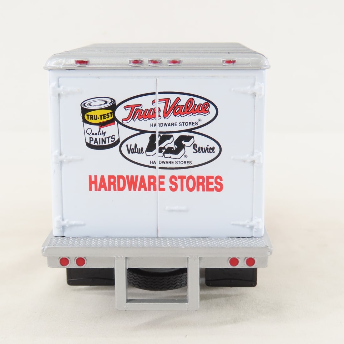 1st Gear 1:34 True Value GMC 1952 Dry Goods Van - 4