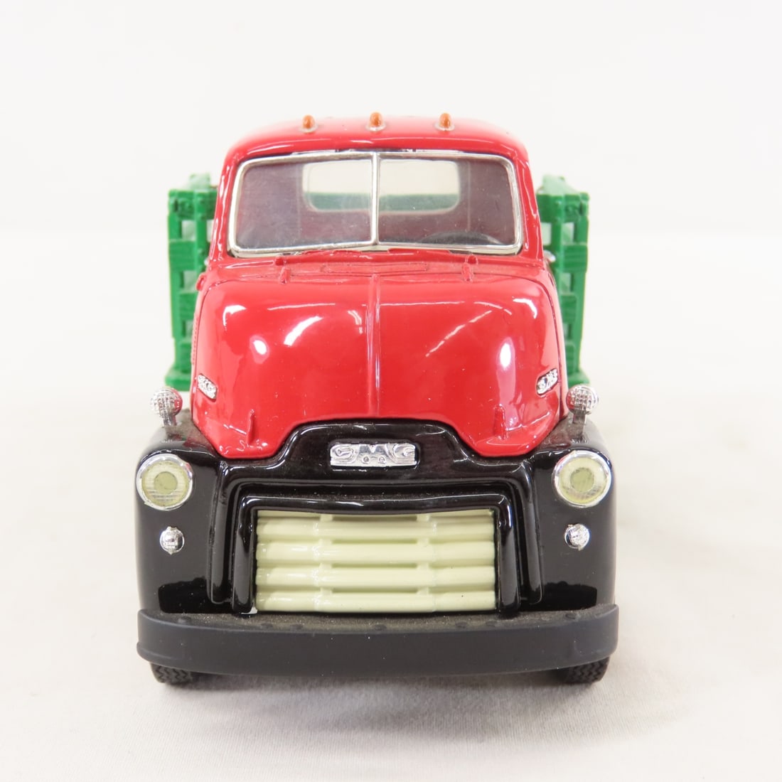 1st Gear 1:34 Randall Lumber 1952 GMC Stake Truck - 8