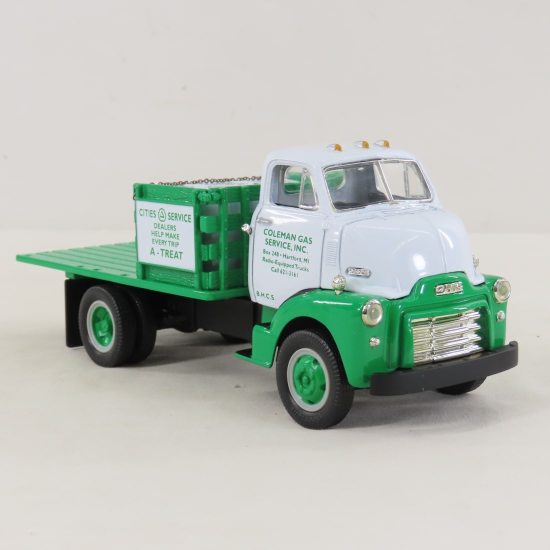 1st Gear 1:34 Cities Service 1952 GMC Stake Truck - 7
