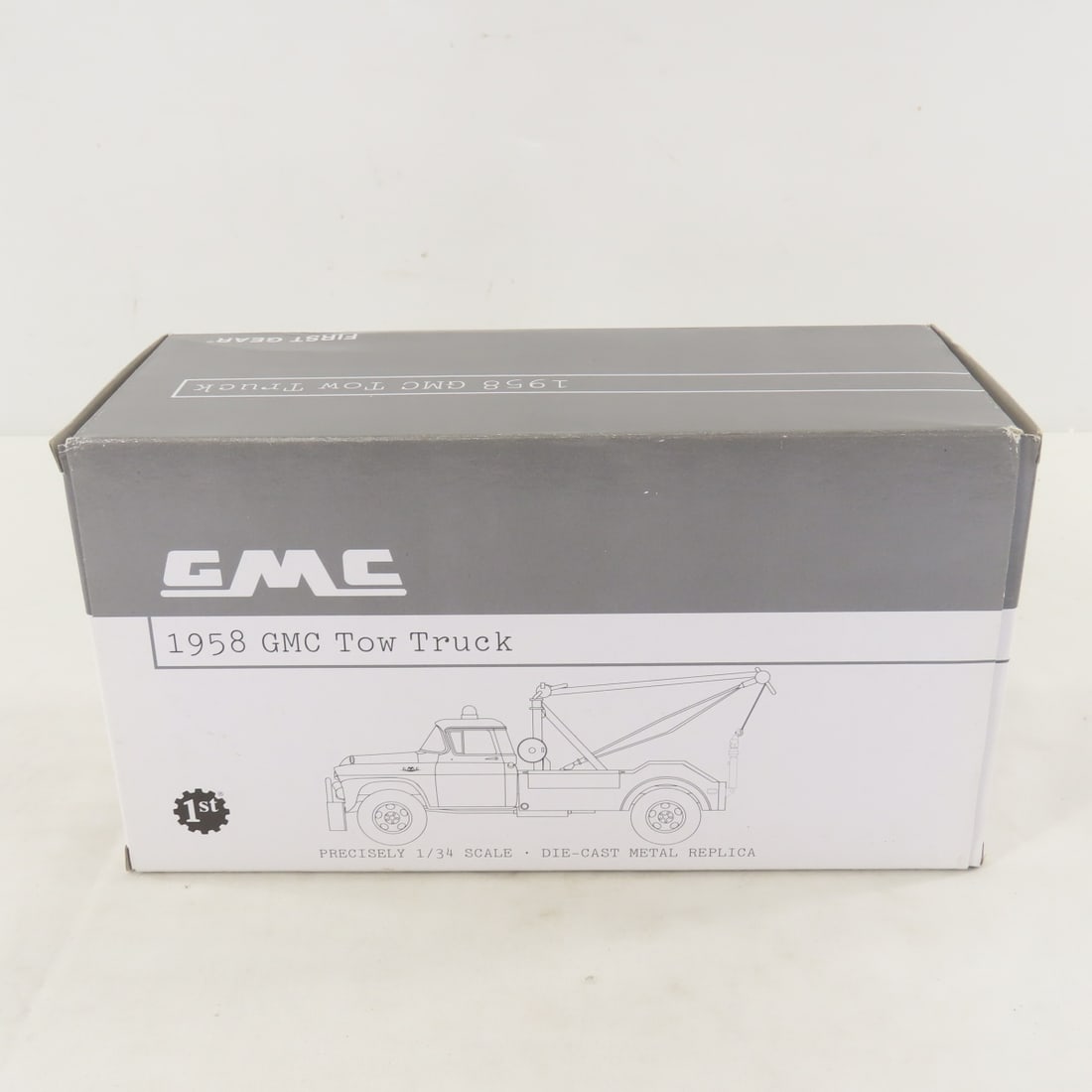 1st Gear 1:34 1958 GMC 1st Gear Tow Truck - 14