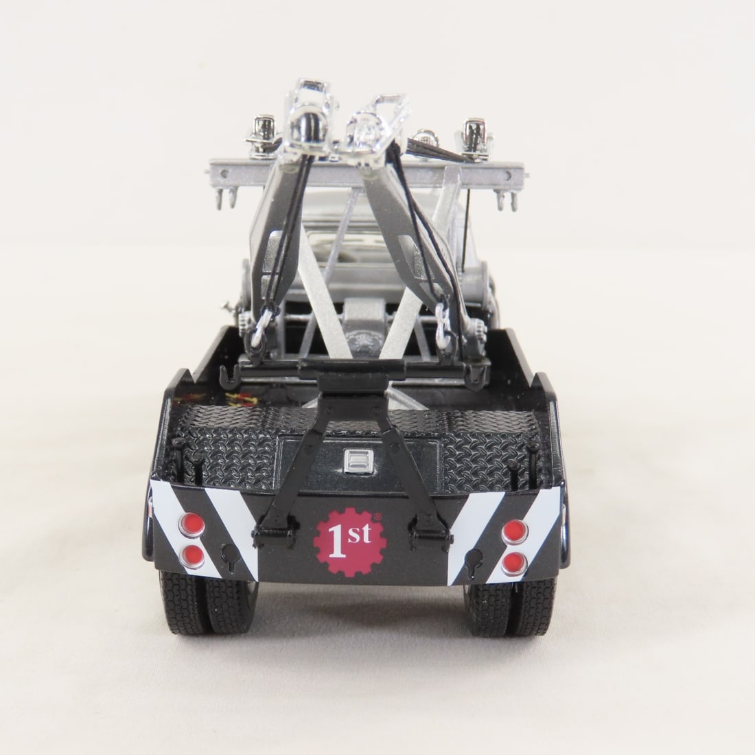 1st Gear 1:34 1958 GMC 1st Gear Tow Truck - 4