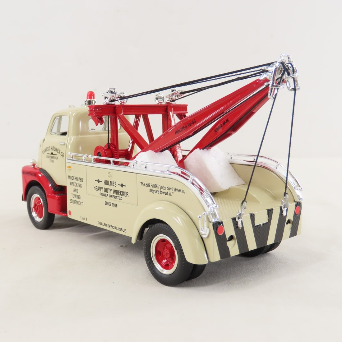 1st Gear 1:34 Ernest Holmes 1958 GMC Tow Truck - 3