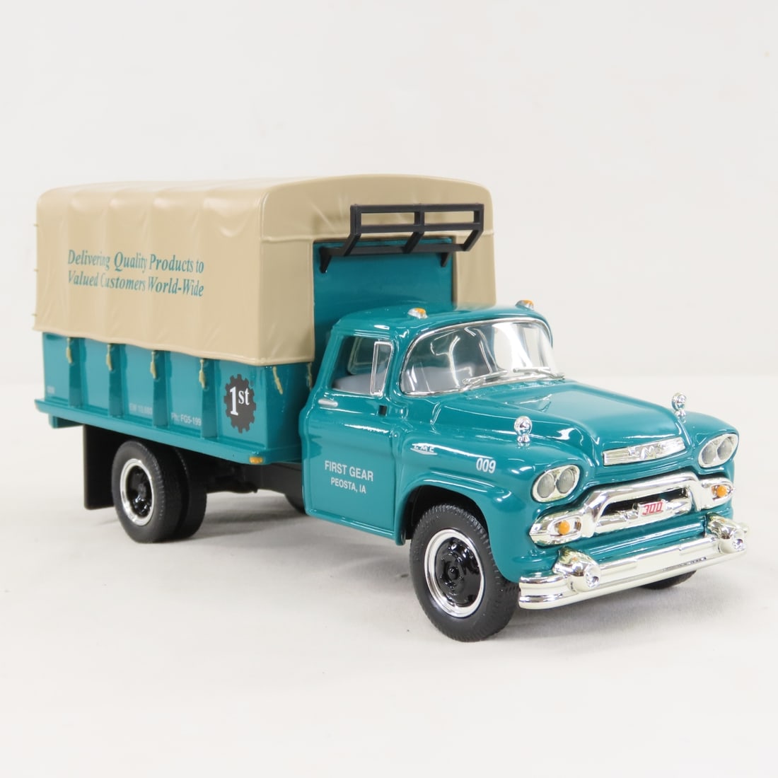1st Gear 1:34 Peosta, IA 1958 GMC Cargo truck - 7