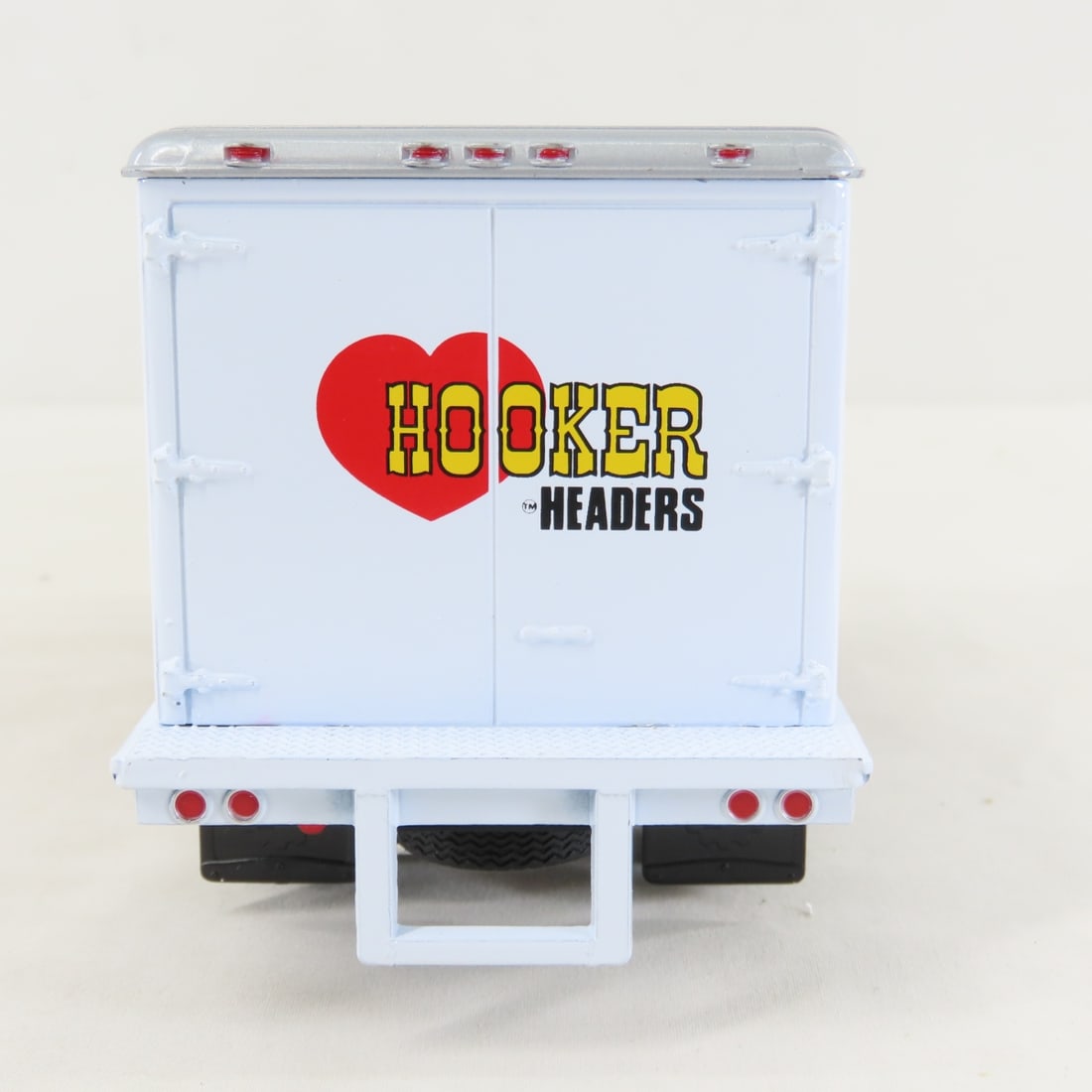 1st Gear Hooker 1957 INTL R190 w/Dry Goods Van - 4