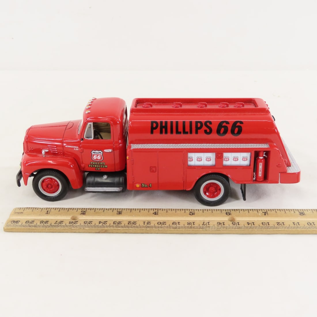 1st Gear Phillips 66 1957 INTL R190 w/Fuel Tanker - 2
