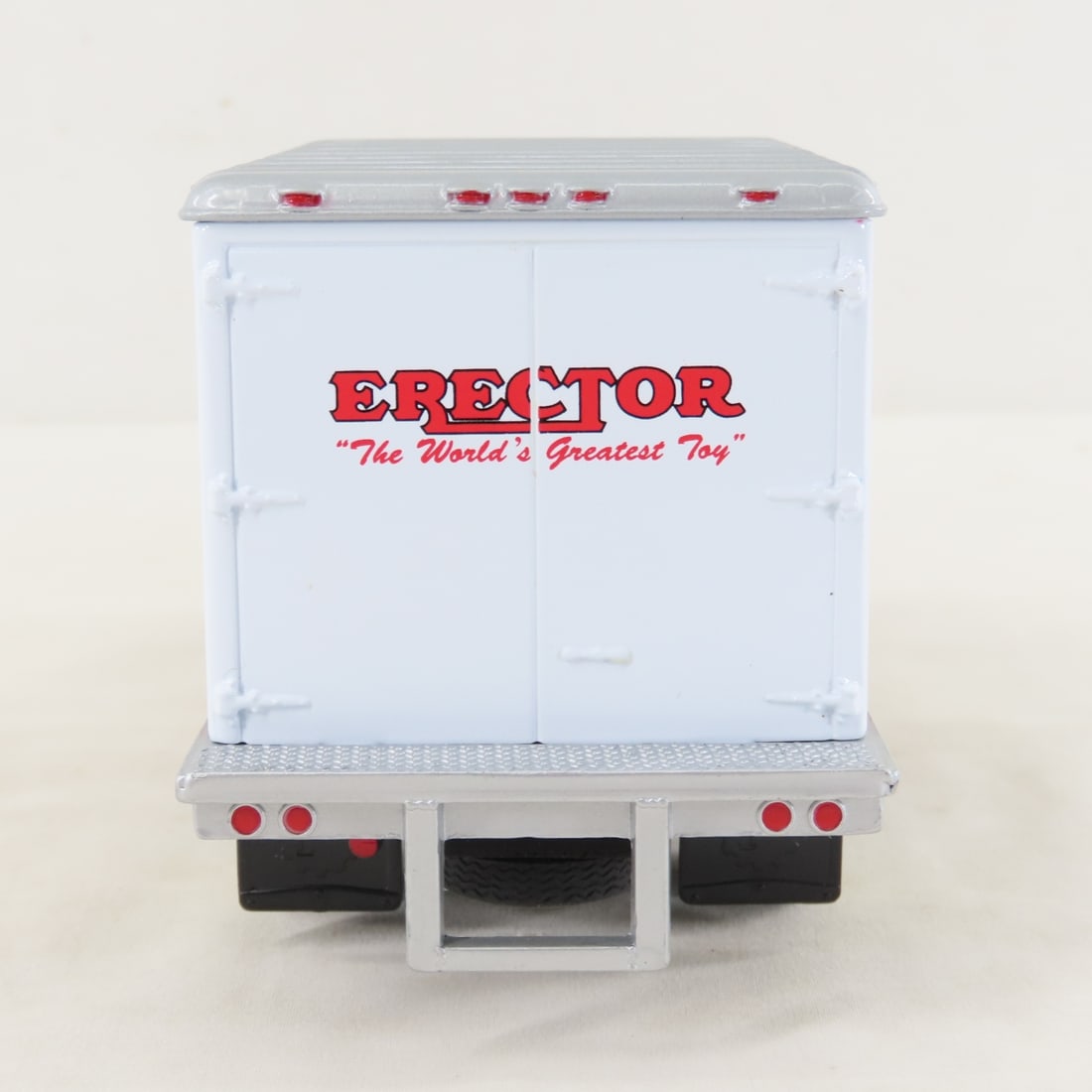 1st Gear Erector Set 1957 INTL R190 Dry Goods Van - 4