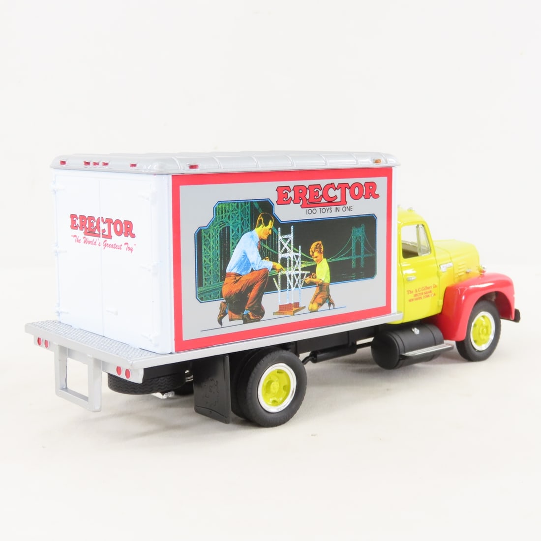 1st Gear Erector Set 1957 INTL R190 Dry Goods Van - 5