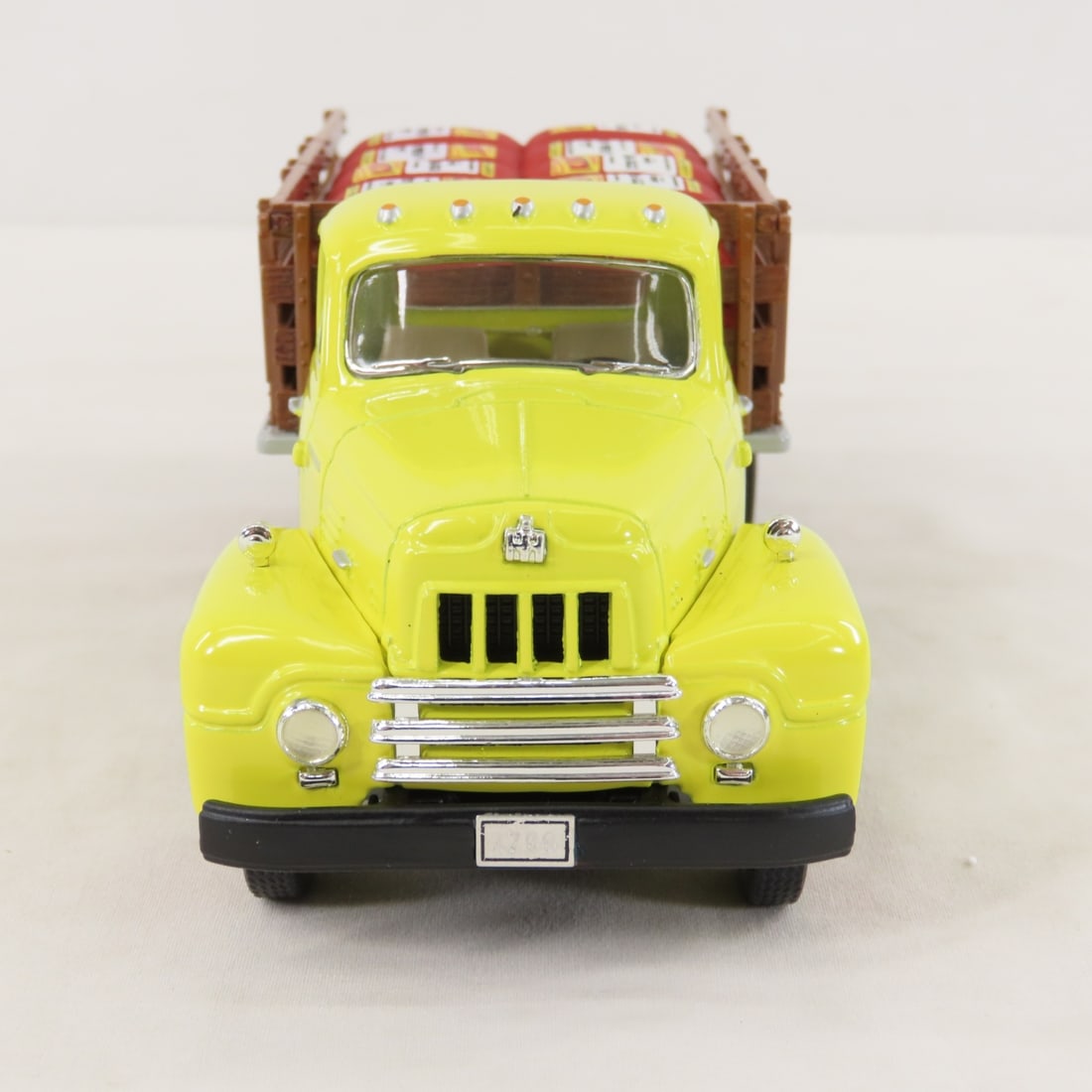 1st Gear Kent Feeds 1957 INTL R190 Stake Truck - 8