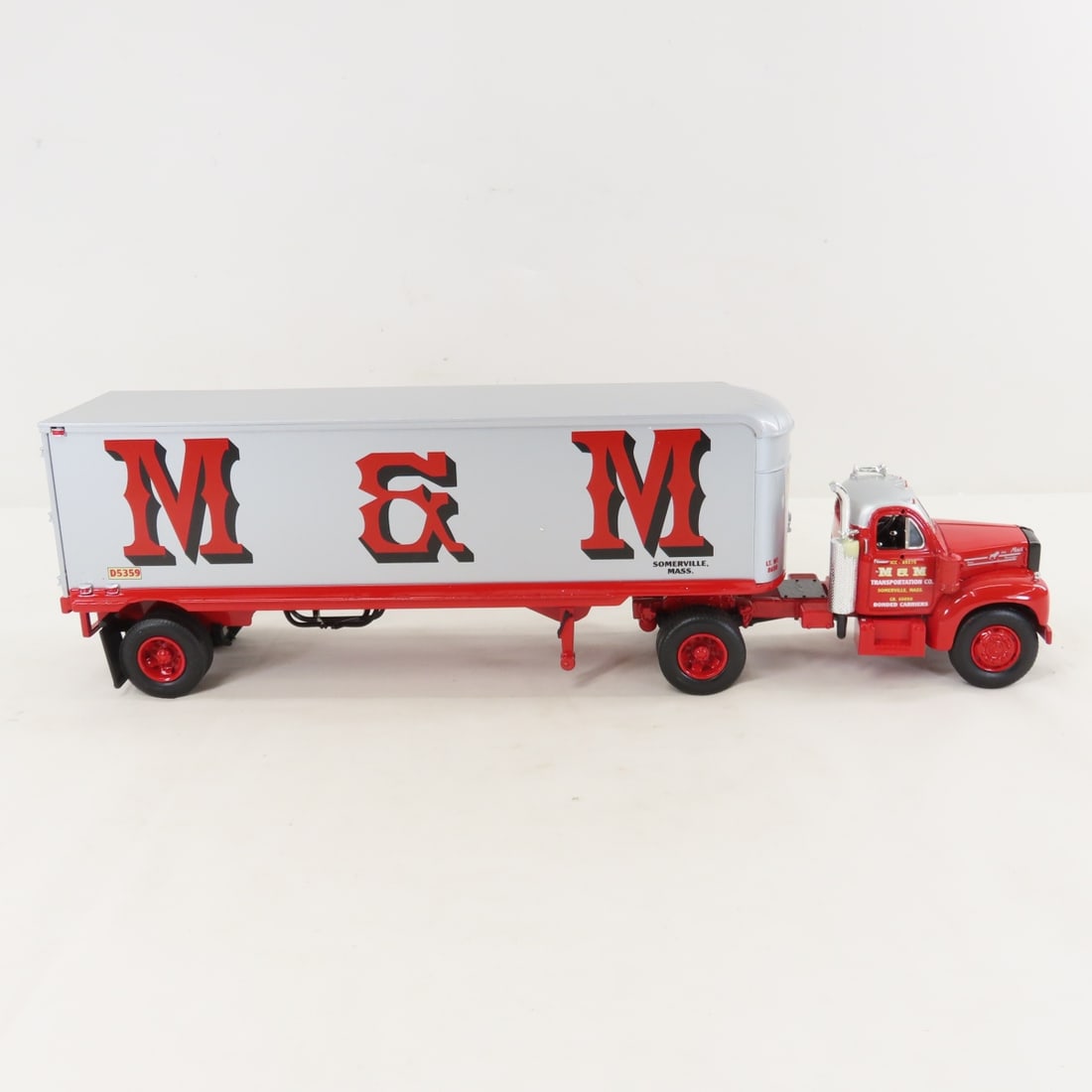 1st Gear M&M Trans 1960 Mack B61 Tractor Trailer - 6