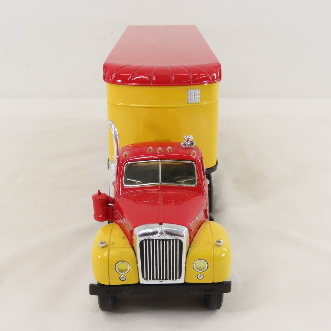 1st Gear Nostalgic 1960 Mack B61 Tractor Trailer - 8